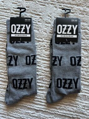 Women’s Ozzy Crew Socks - One Size
Brand new, two pairs!